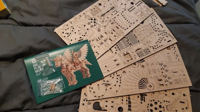 MrPlaywood Licorne 2